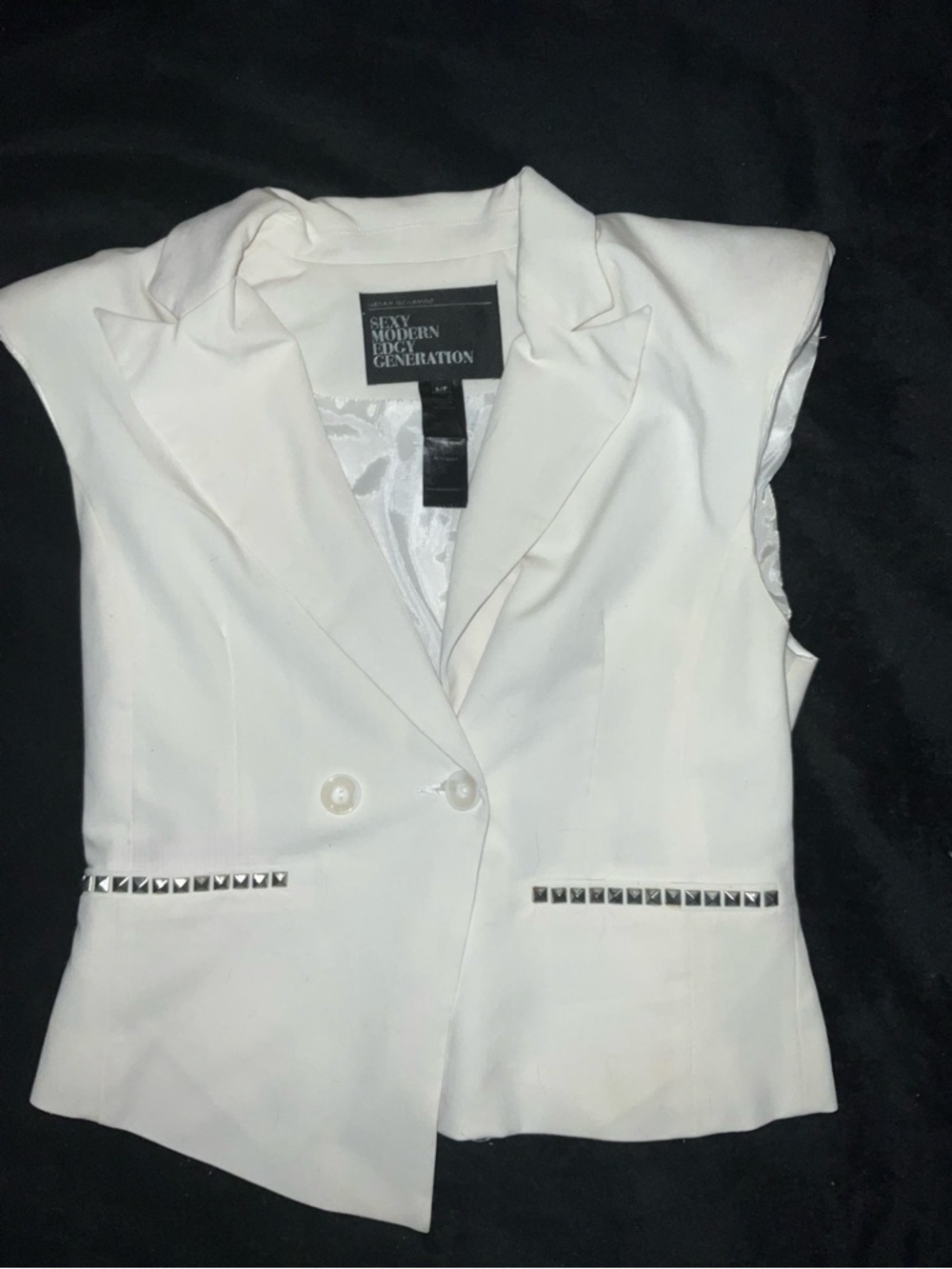 Urban Behavior Sleeveless White Stud-Accent Blazer Vest